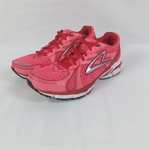 Champion women's shoes CA57147.